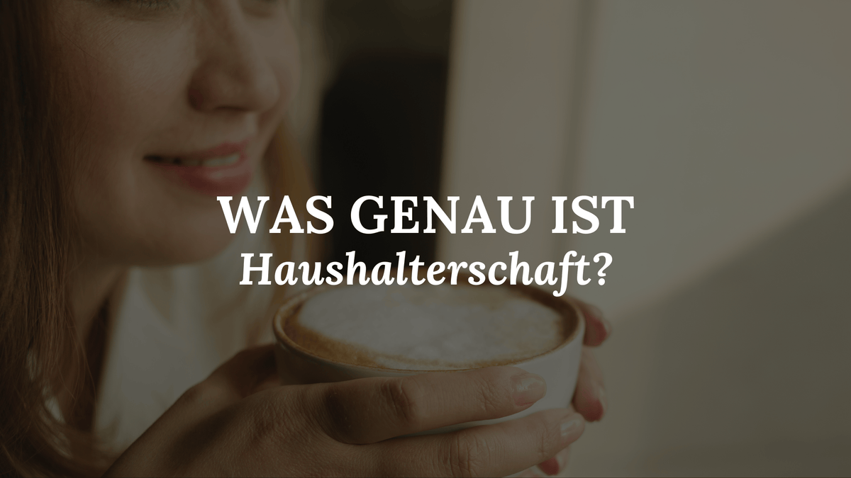 Frau mit Tasse